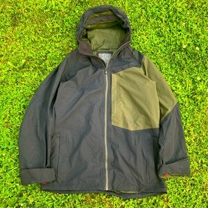 Burton AK Cyclic Gore-Tex Snowboard Jacket